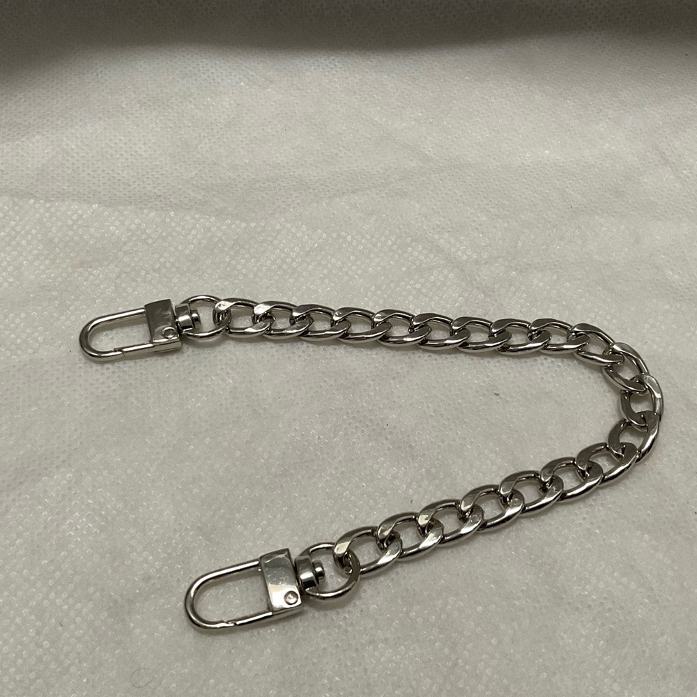 Classic Replacement Strap Silver - image 4